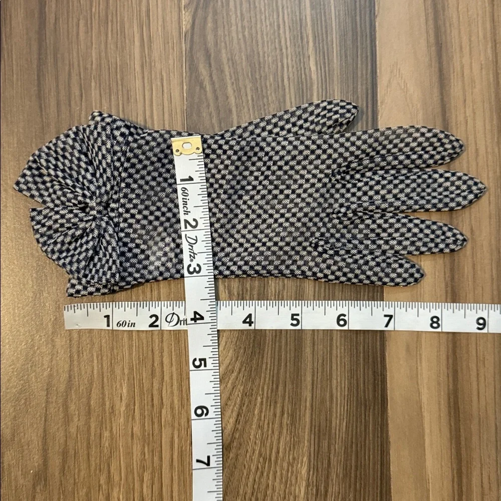 Shalimar Vintage Bow Checked Navy White Lovely Chic Sheer Timeless Wrist Gloves